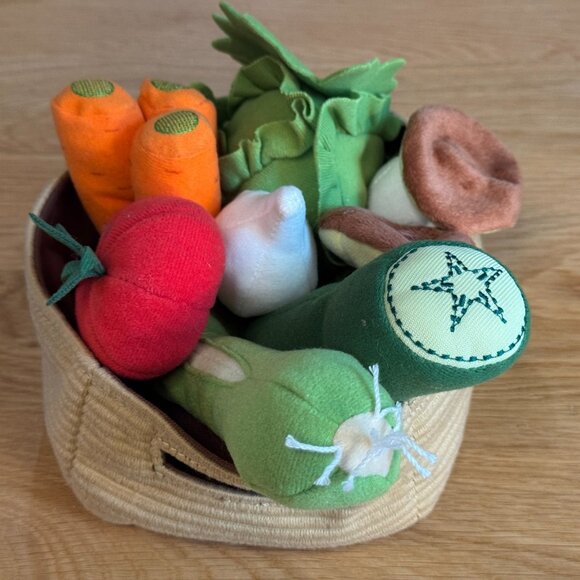 IKEA Duktig Plush Toy: Farmers Market Vegetable Basket 701.857.50 - Picture 2 of 15